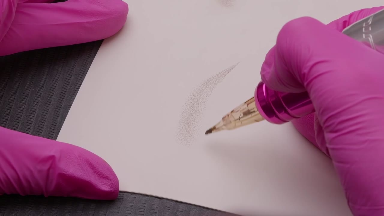 Ištrauka: permanentinis makiažas